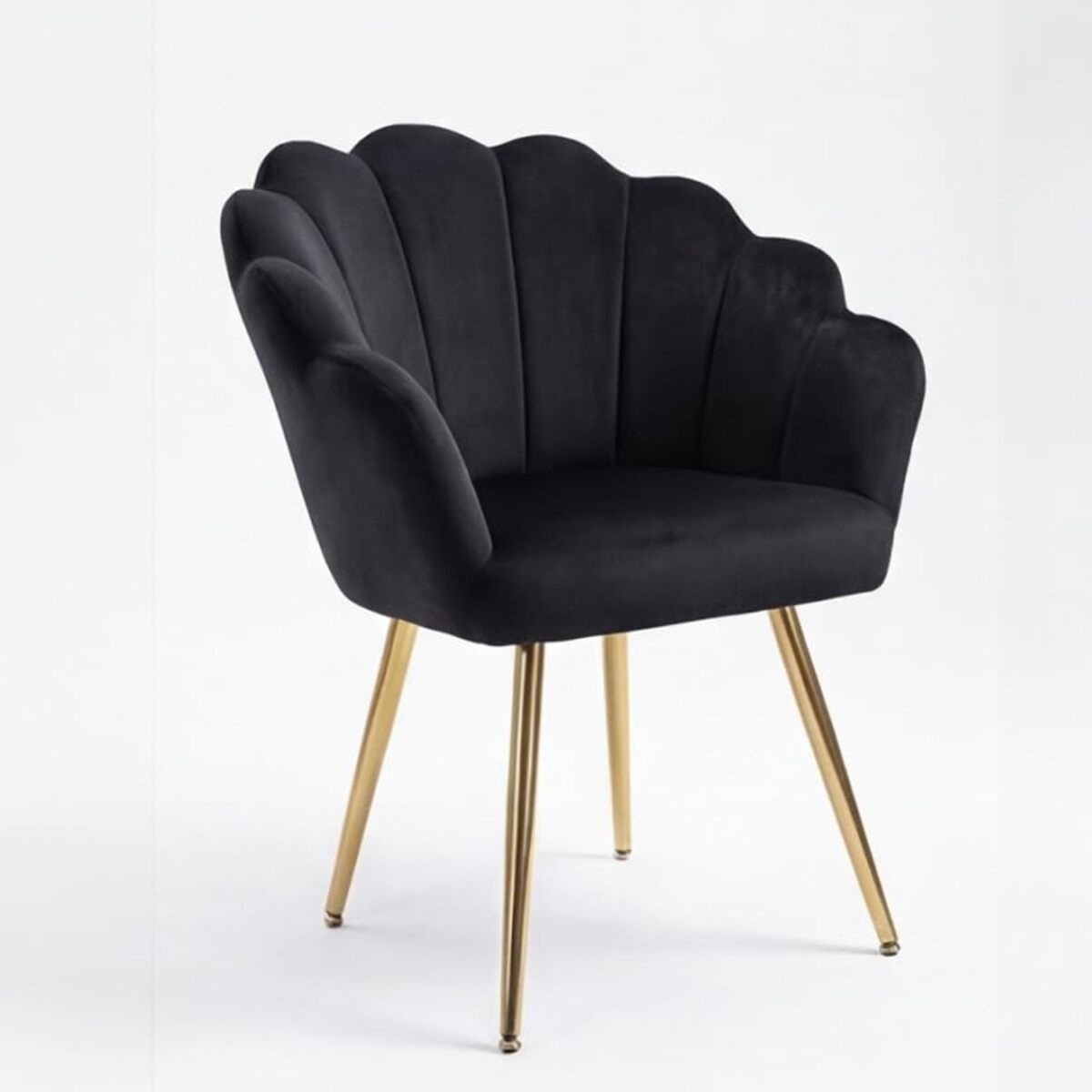 Poltrona in velluto design a conchiglia elegante e moderna, seduta imbottita confortevole con base in legno e gambe in metallo dorato, poltroncina versatile per soggiorno, camera o ufficio, stabile e resistente fino a 100 kg, stile raffinato e decorativo