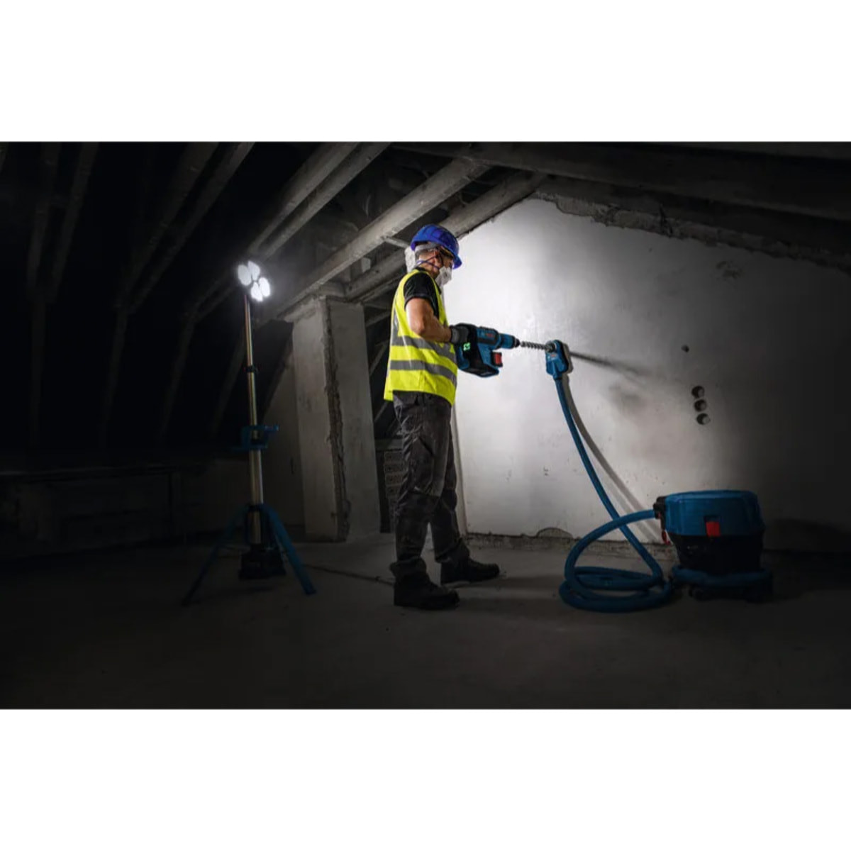 Projecteur de chantier sans-fil GLT18V-5000 - BOSCH - sans batterie, ni chargeur - 06019P5000