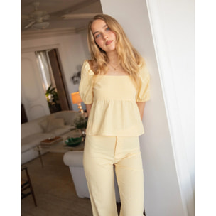 Blusa de mujer con cuadros vichy y mangas abullonadas