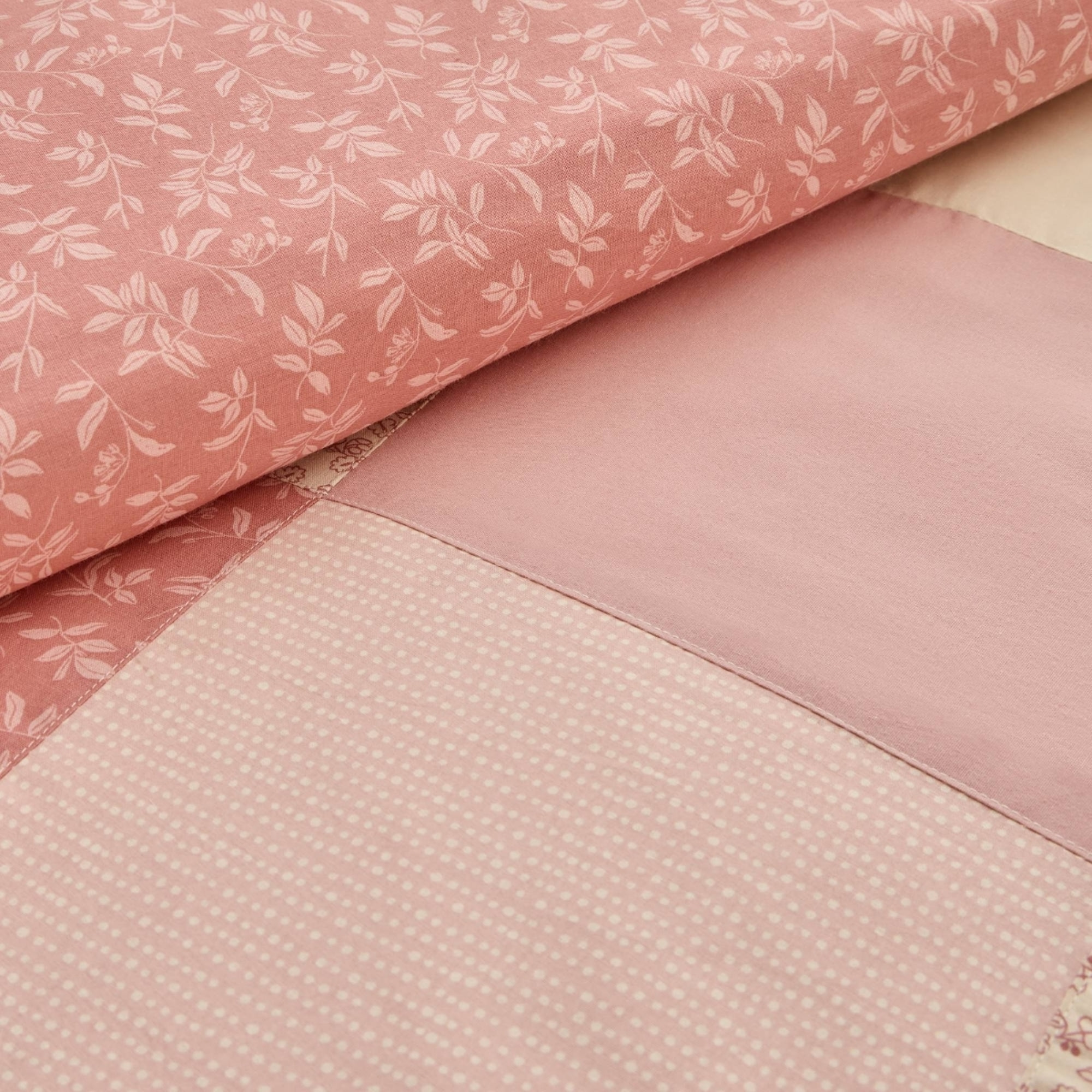 Funda nórdica algodón patchwork hojas Ritpat color rosa 100% Algodón