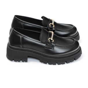 Mocassini in simil pelle platform con applicazione color oro