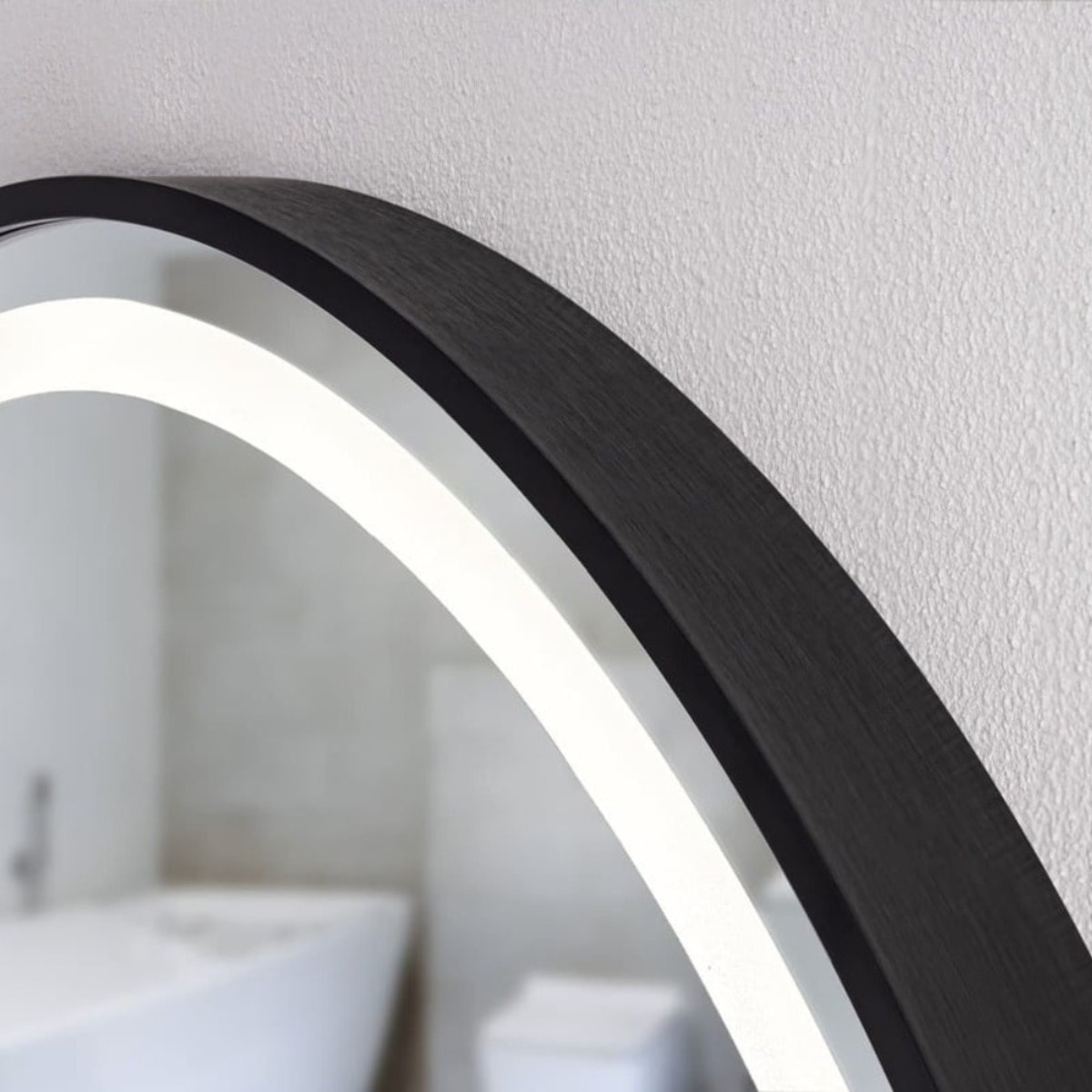 70x70 cm miroir suspendu rond avec éclairage LED et capteur, noir (SATZKULED70CE)