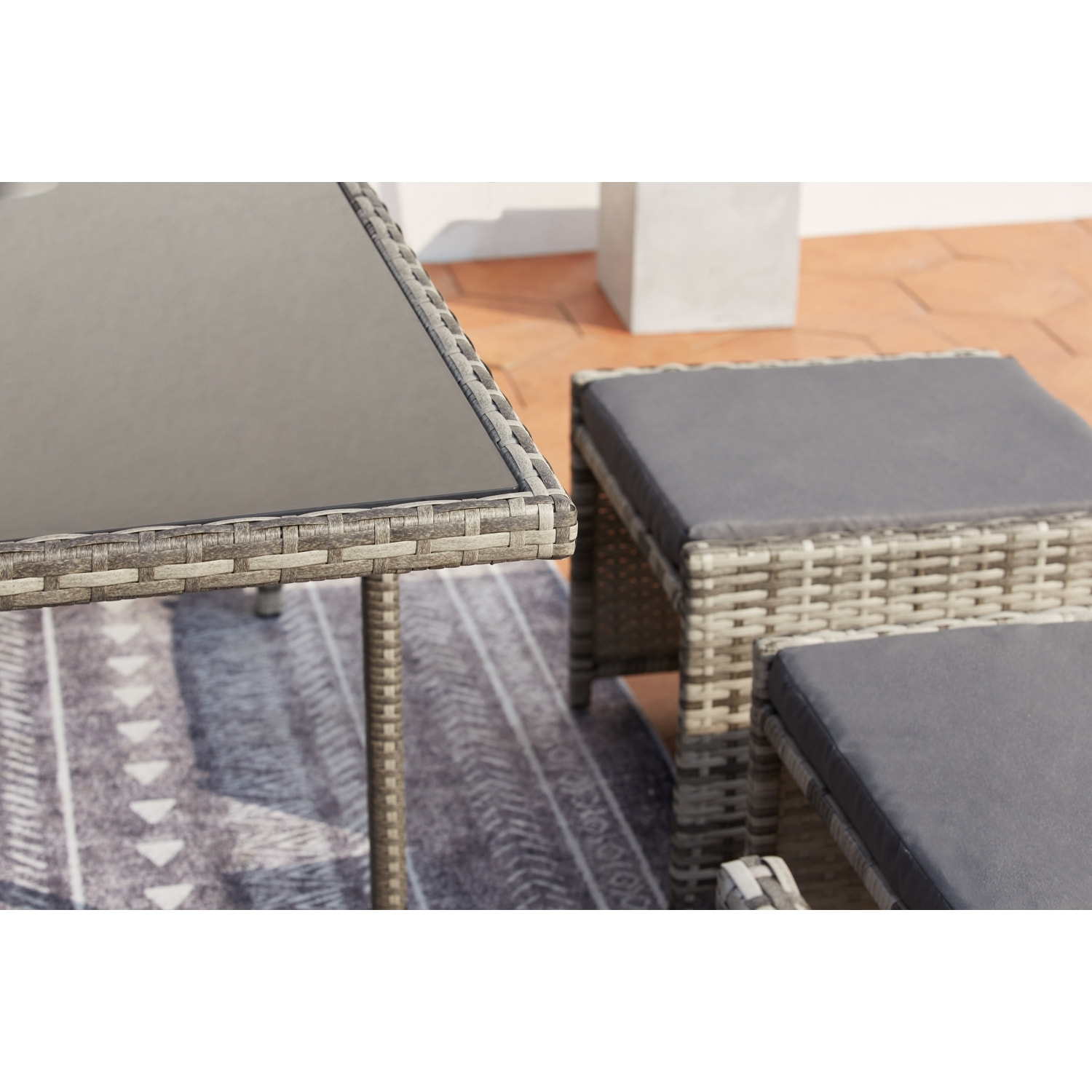 Salon de jardin encastrable 12 personnes en résine tressée gris REGINA