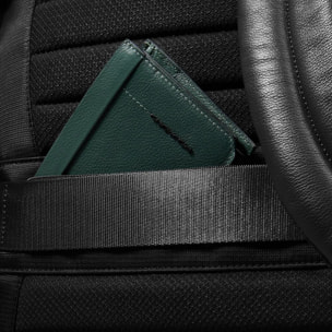 Piquadro Zaino da bici porta pc e porta iPad® con cavo antifurto, agganci per lucchetto e luce portatile