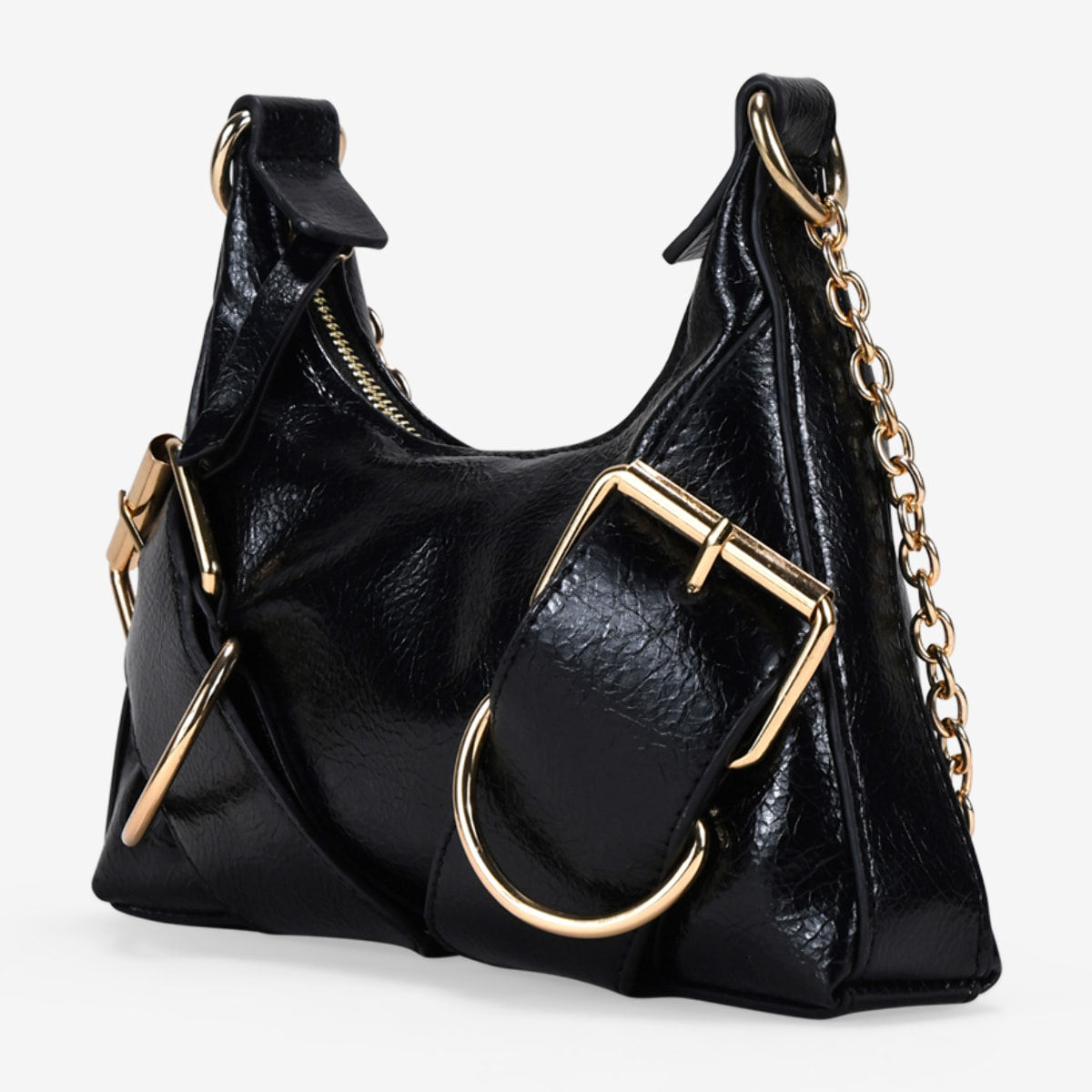 Bolso de hombro negro con hebillas y cadena