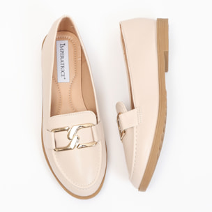 Mocassini in simil pelle con applicazione color oro