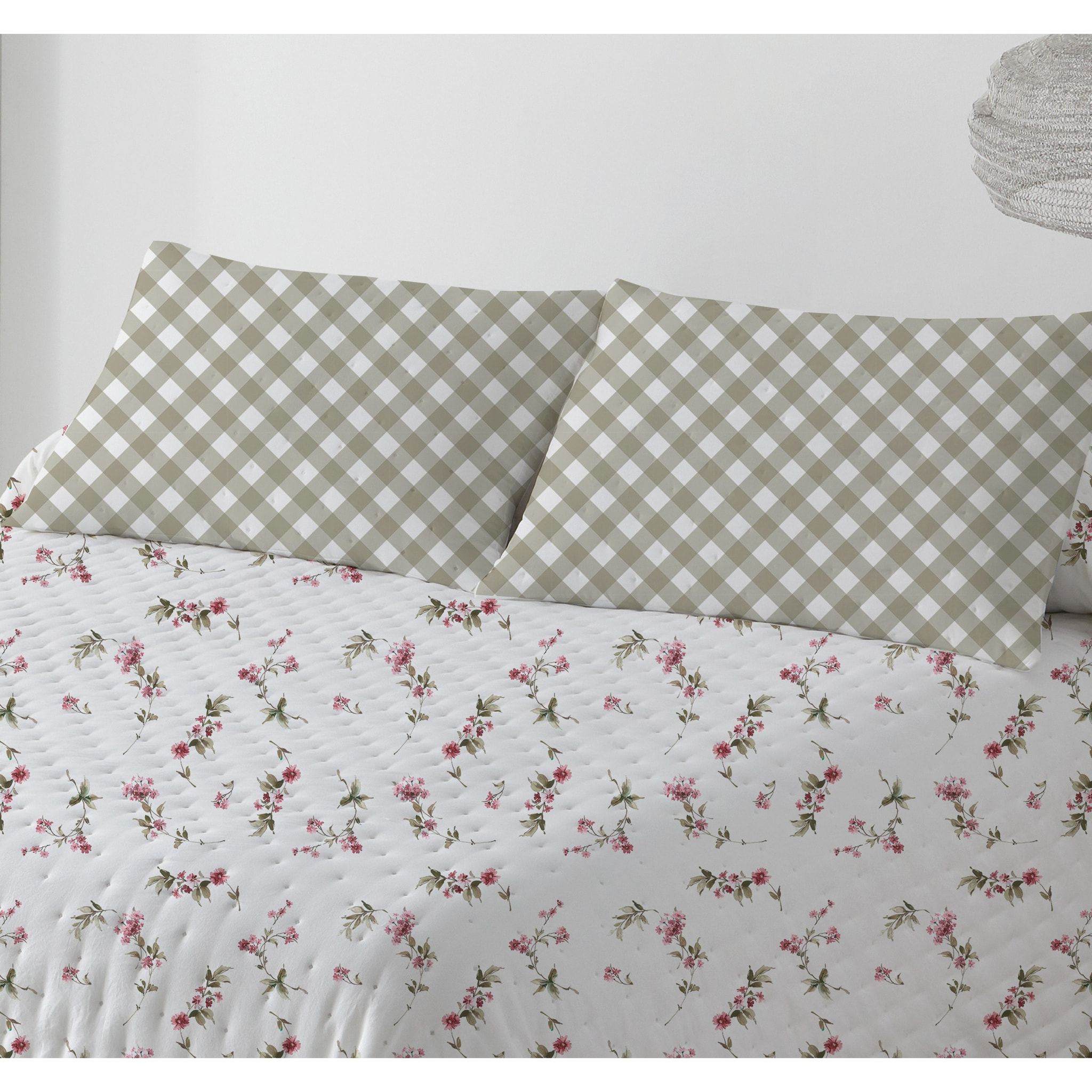 COLCHA SUAVE REVERSIBLE DN FLORES ROJO