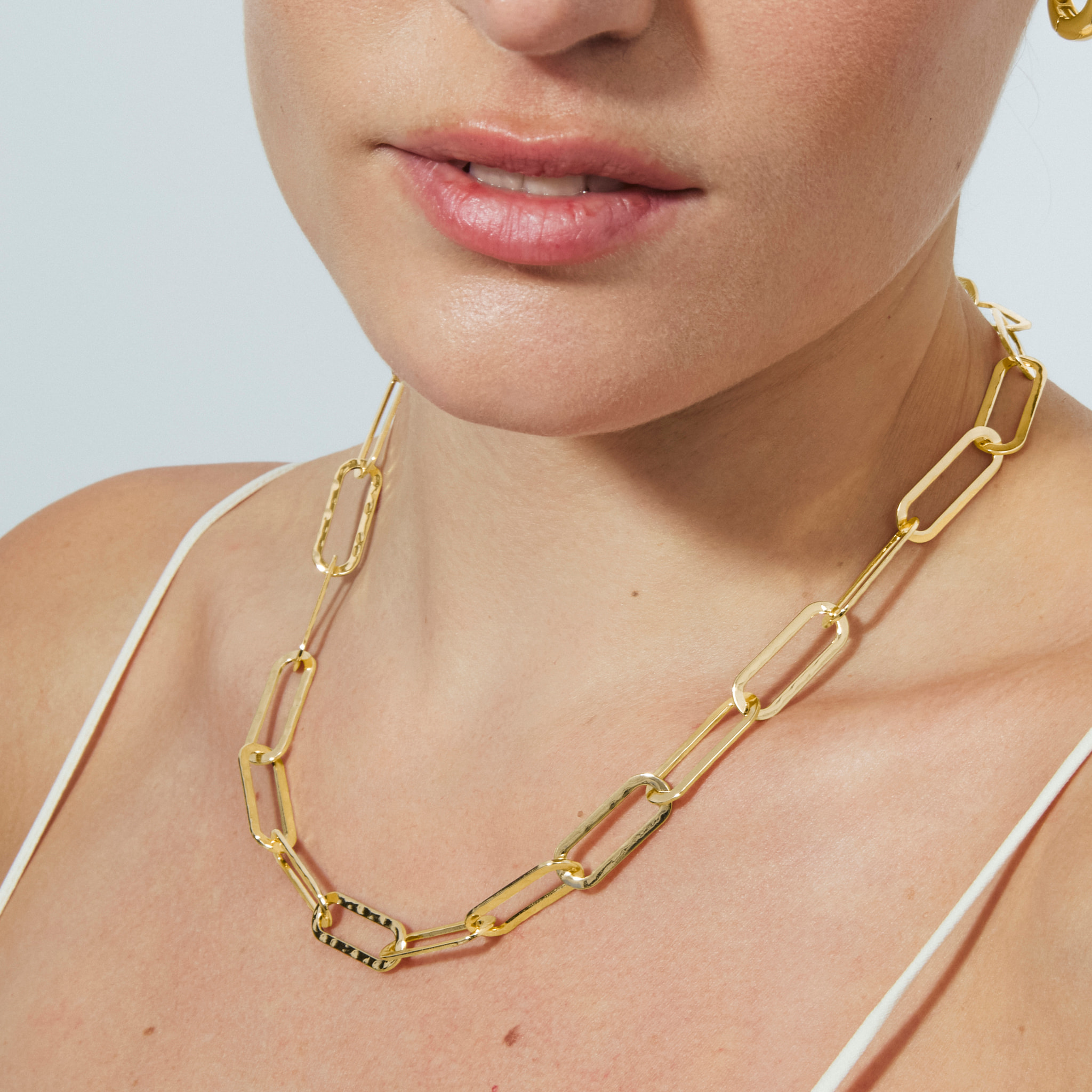 Collar Anymus acabado oro amarillo 18k