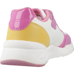 Zapatillas Niña de la marca GEOX  modelo J LOFTUS ROSA