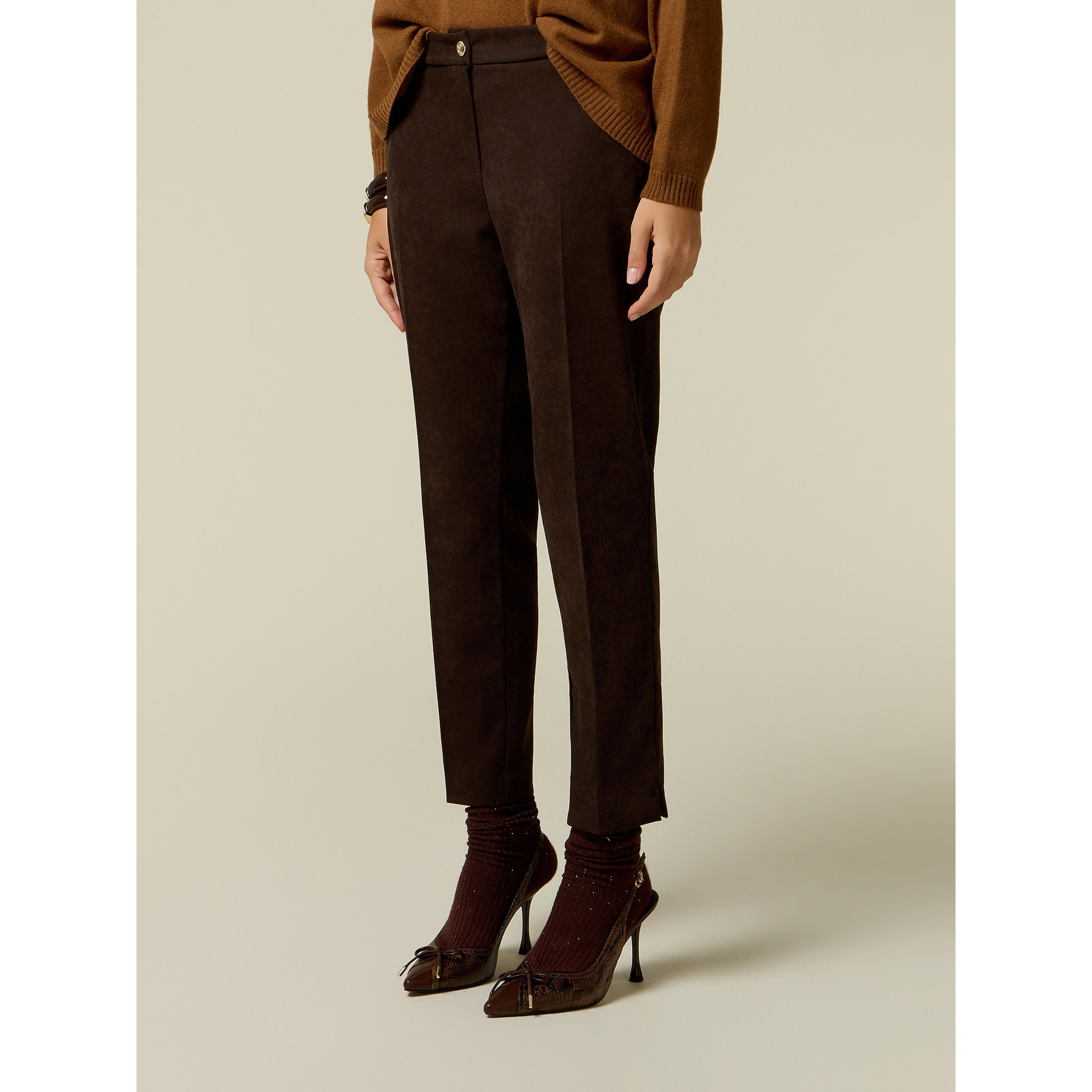 Oltre - Pantalones de corte cigarette efecto pana - Marrón