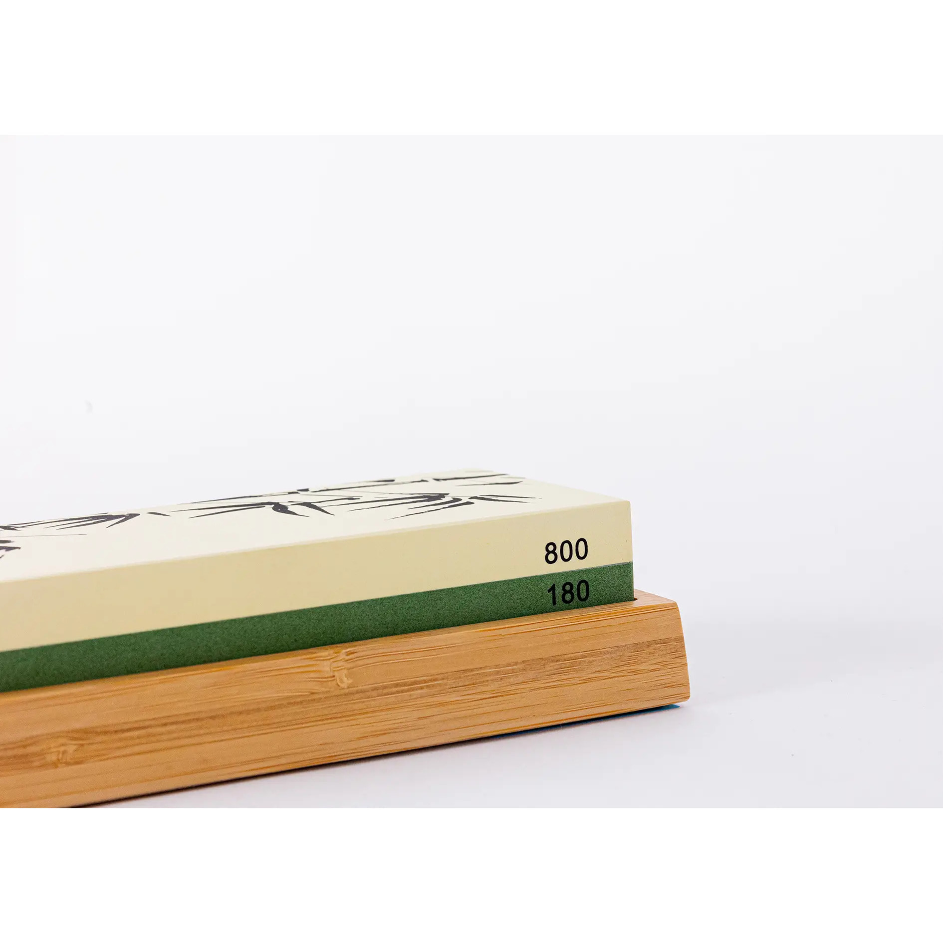 Le Set Deluxe Basic Hashi Tsuchime : 2 couteaux (office + santoku) + set d'aiguisage 180/800 grains + acier à aiguiser