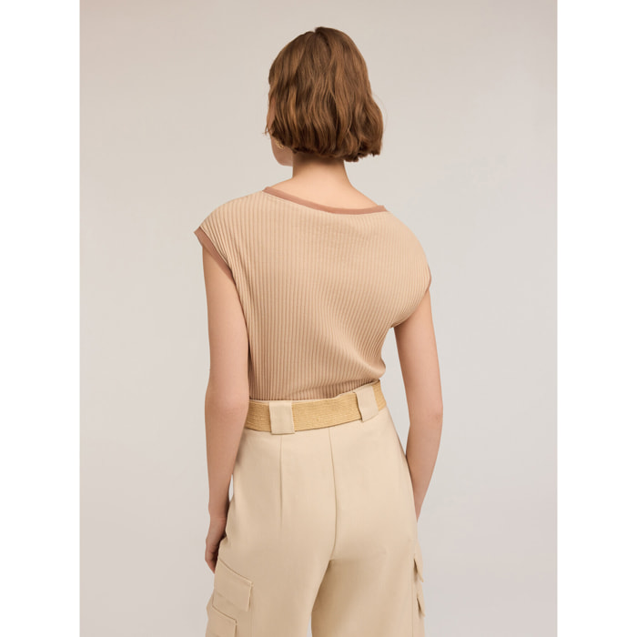 Motivi - T-shirt con bordi in georgette - Beige