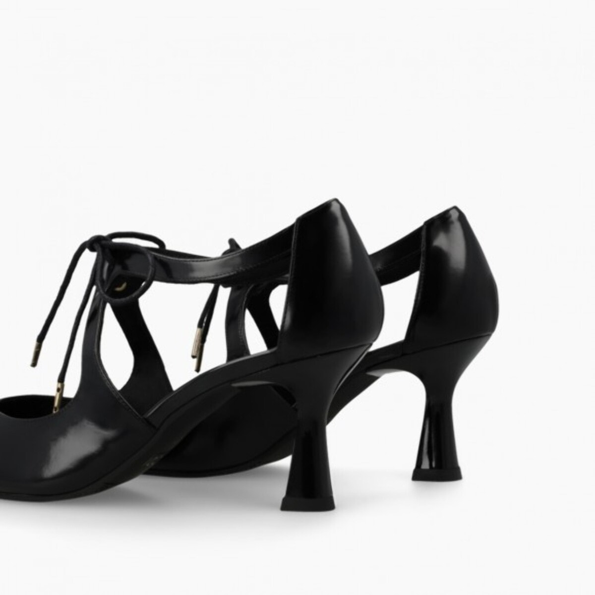 ZAPATOS DE SALÓN NEGROS GINOL-PI