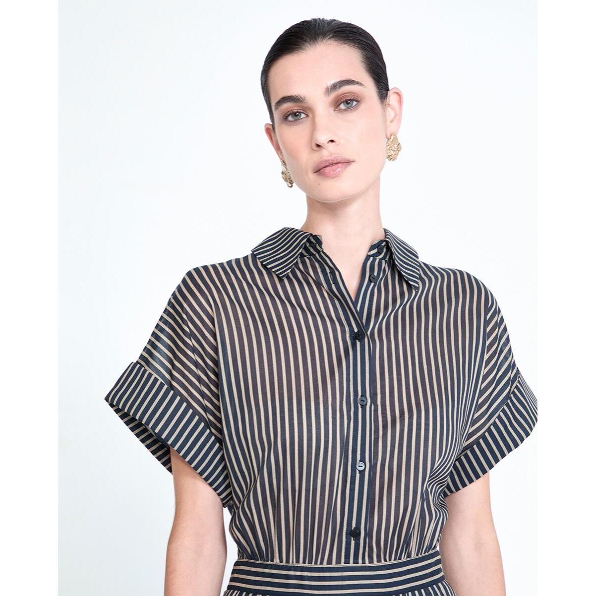 abito camicia a righe con cintura