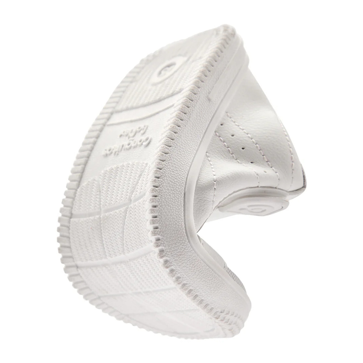 Scarpe sportive Goflex bianche e adatte alla scuola