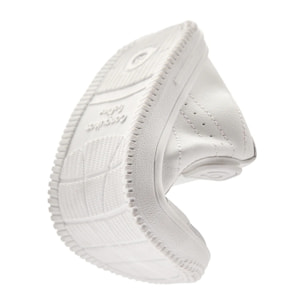 Scarpe sportive Goflex bianche e adatte alla scuola
