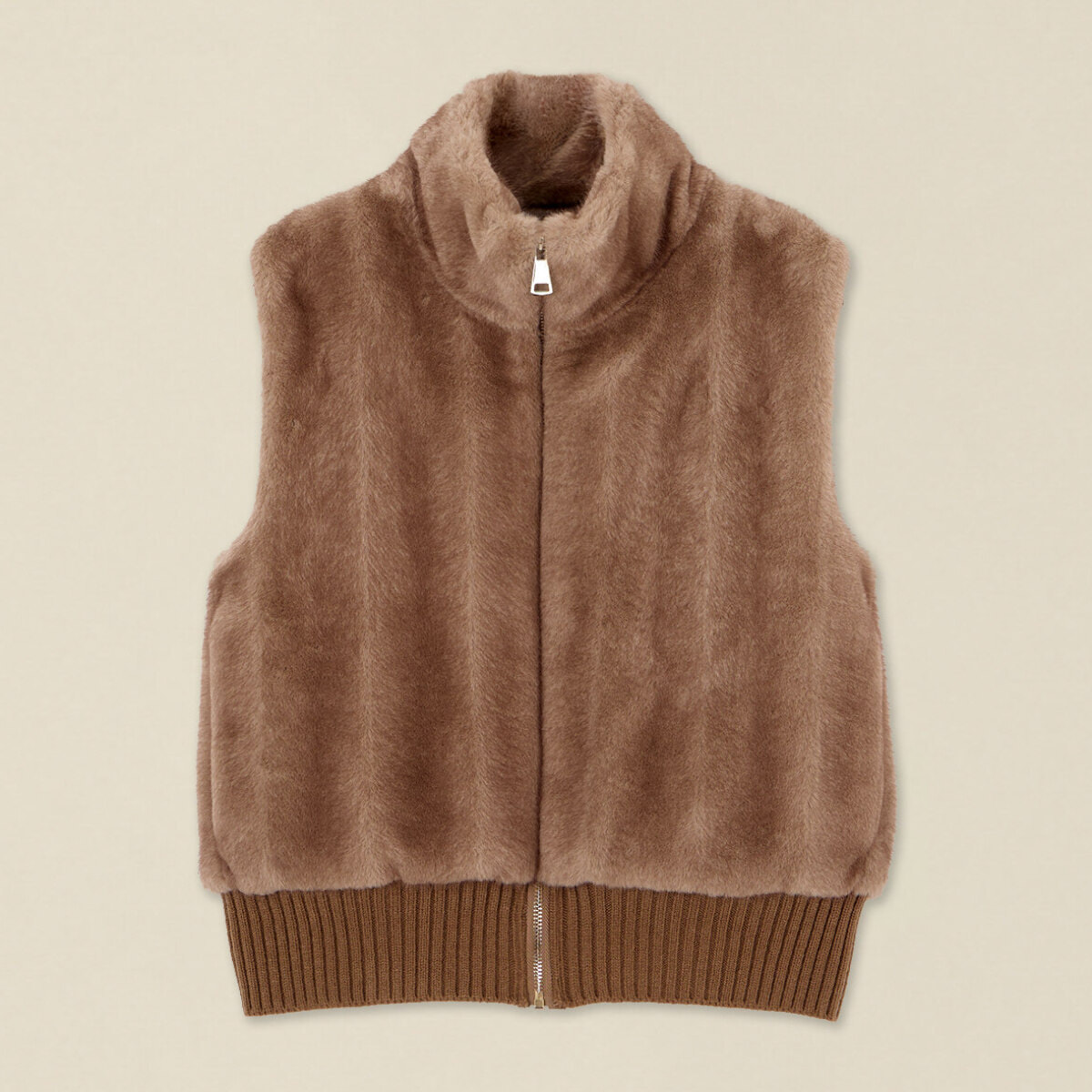 Oltre - Gilet effetto peluche con collo alto - Beige