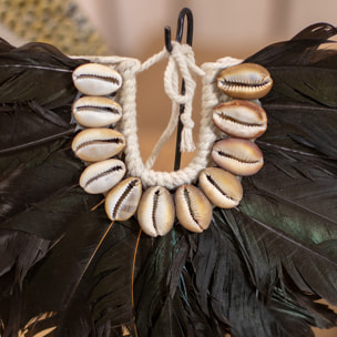 Collier en plumes noires et coquillages  MAÏ