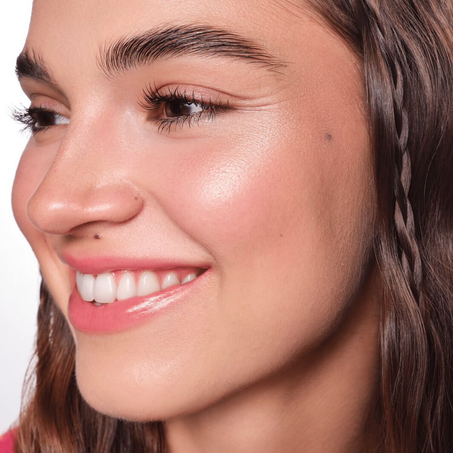 Soft Touch Bouncy - Illuminateur Fini Poudré