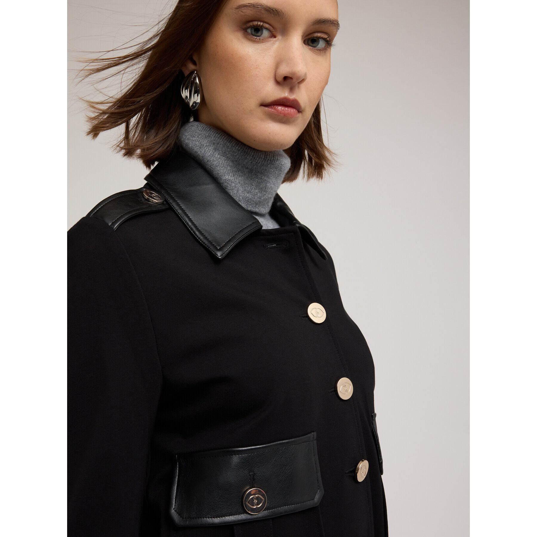 Motivi - Chaqueta militar corta con detalles - Negro