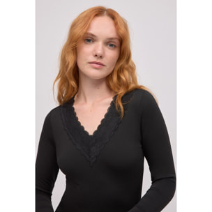 Maglietta termica con scollo a V e dettagli in pizzo nero