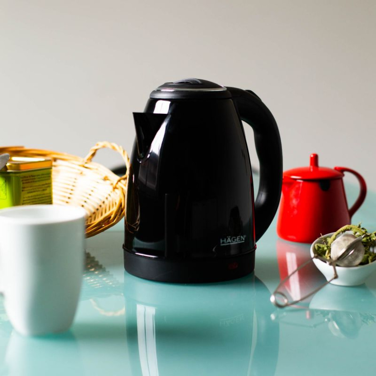 Bouilloire électrique 1.8L inox sans fil Noir Hagen HA5525-BLK