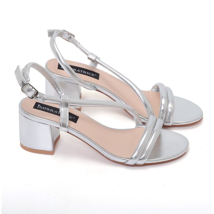 Sandali in simil pelle con tacco comodo