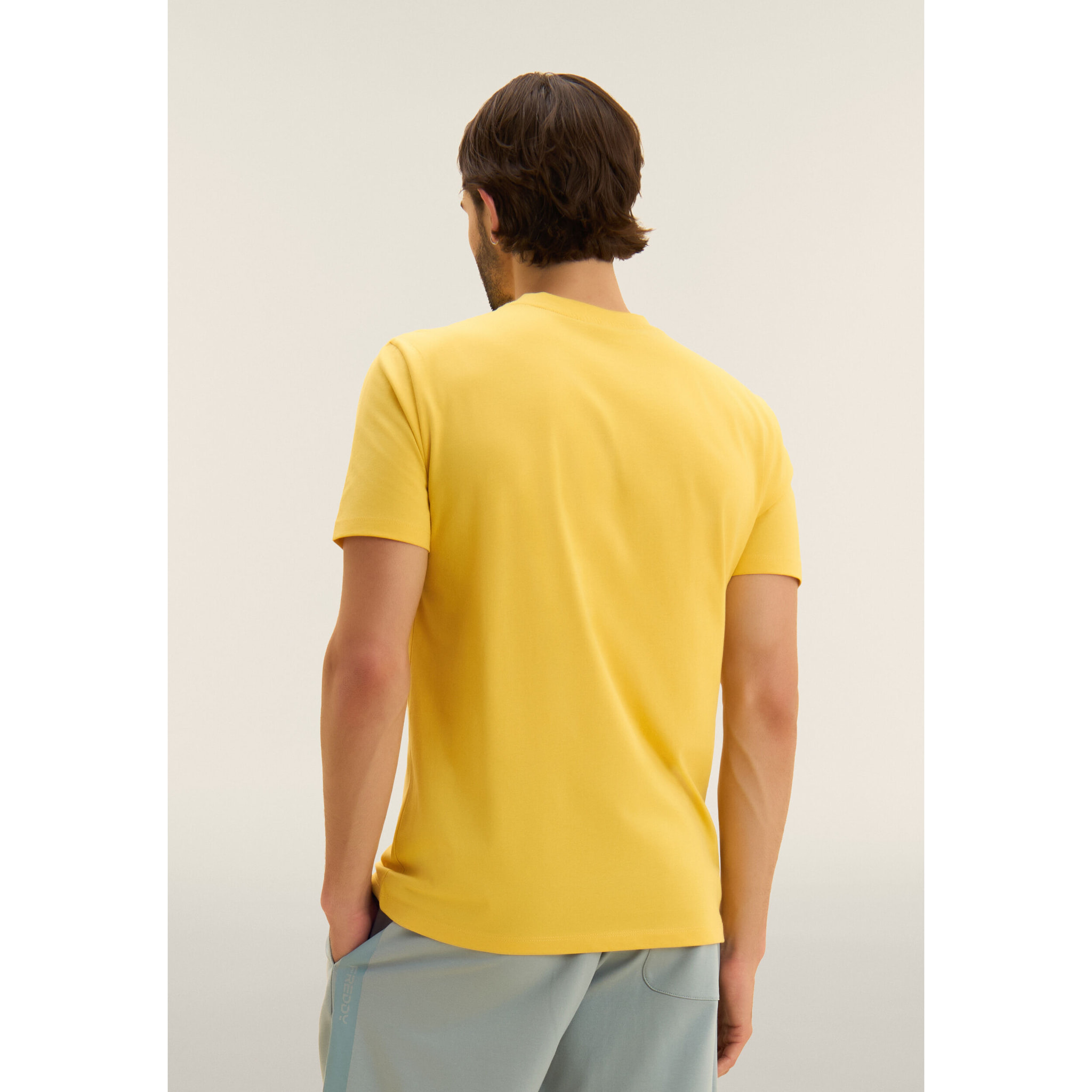 T-shirt in jersey con stampa logo tono su tono