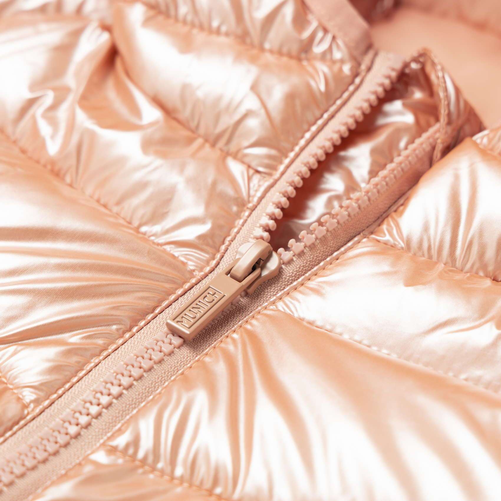 Chaqueta MUNICH Padding de nylon-poliéster rosa