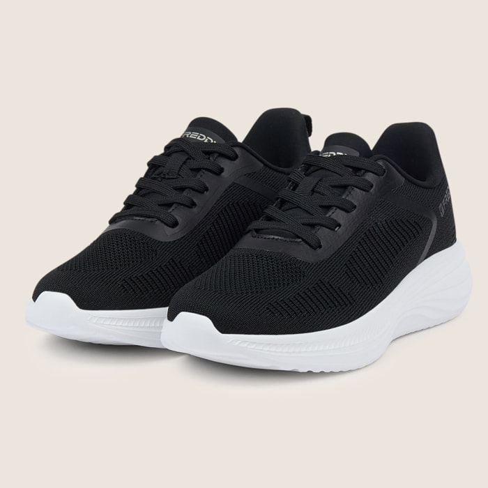 Sneakers in tessuto con rinforzi tecnici e suola ultraleggera