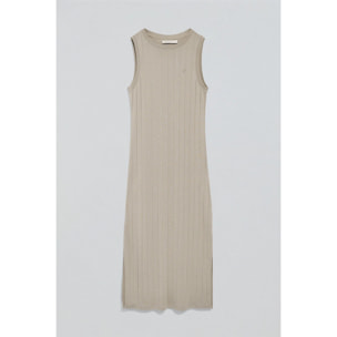 Vestido beige largo y acanalado con monograma bordado