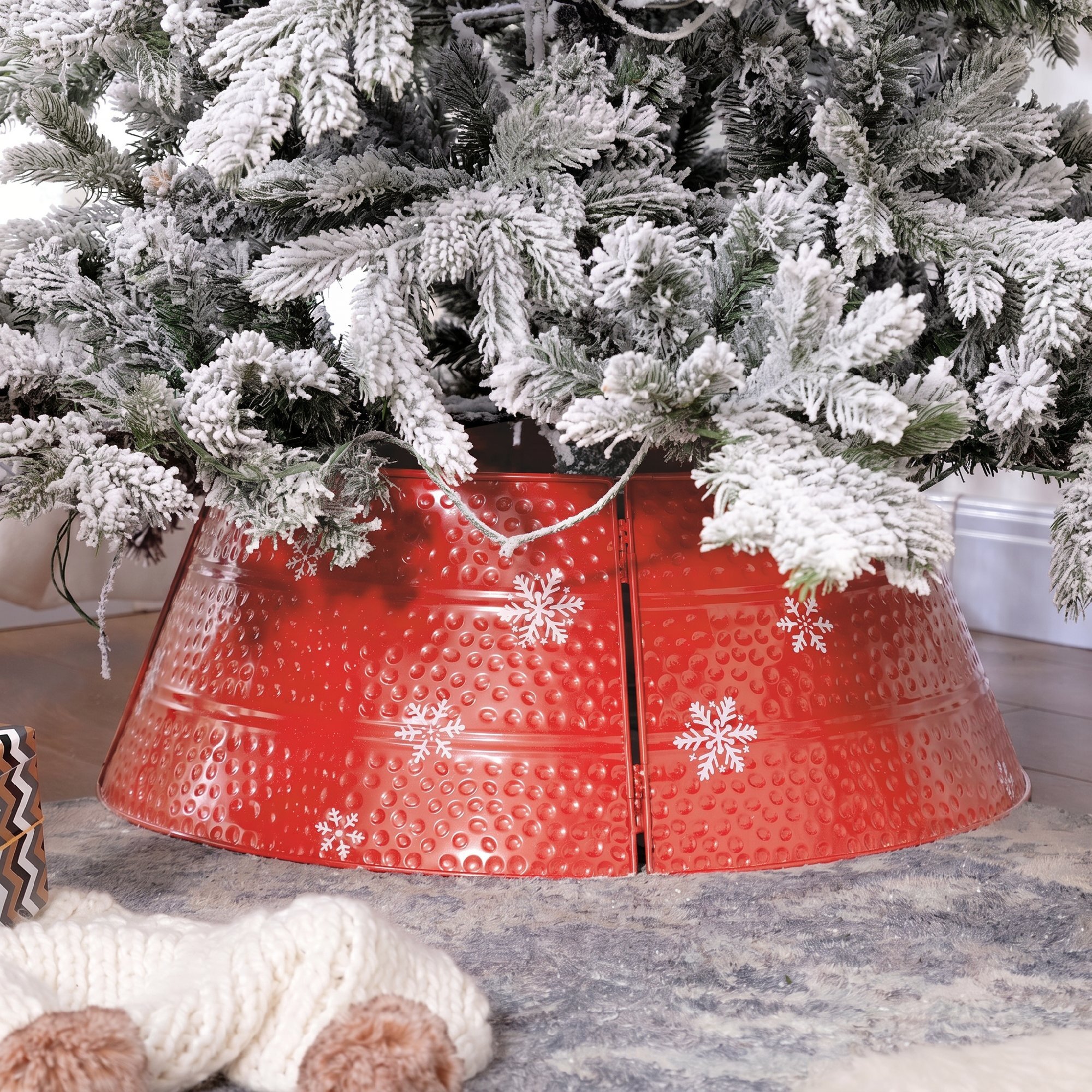 HOMCOM Collar para Árbol de Navidad, Falda para Árbol de Navidad de Metal, Impermeable, Decoración para Fiestas, Hogar, 66x66x23 cm, Rojo