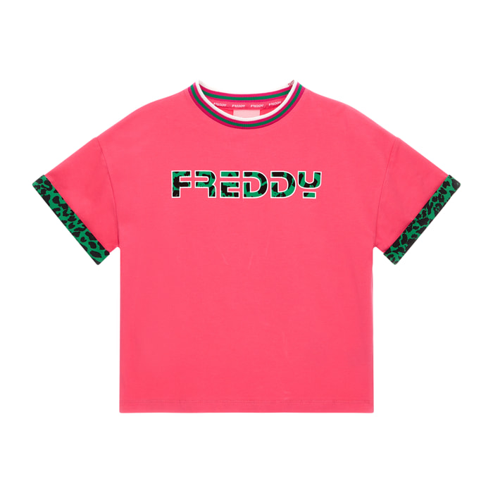 T-shirt con collo in costina e dettagli animalier