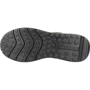 Zapatillas Niña de la marca GEOX  modelo J FASTICS GIRL MARRON