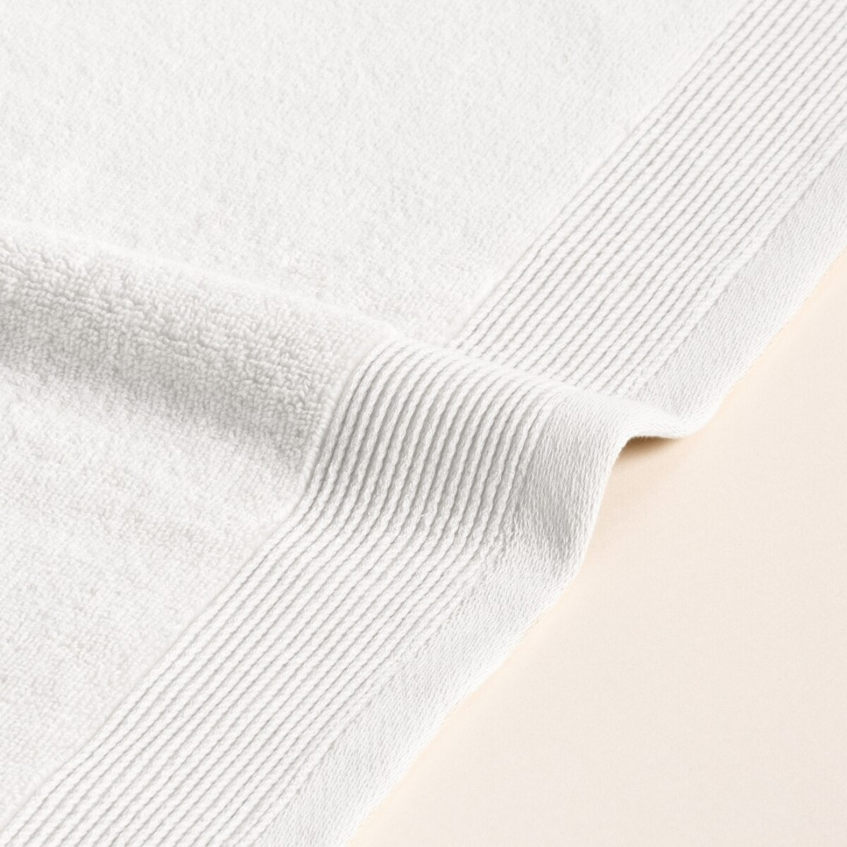 Alfombra Baño Harmony Blanco - Zero Twist - 600 Gramos