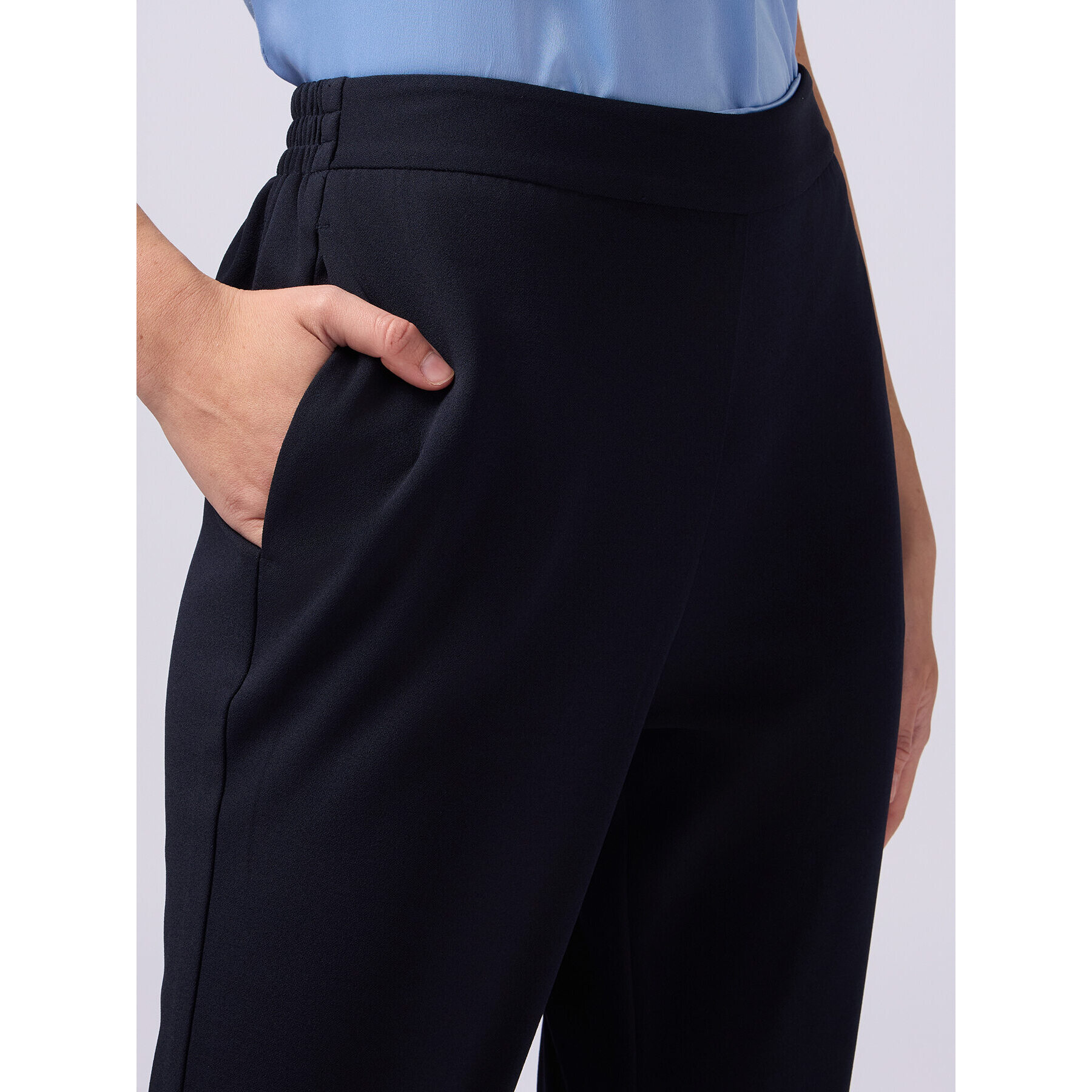Oltre - Pantaloni joggers in tessuto scuba crêpe - Blu