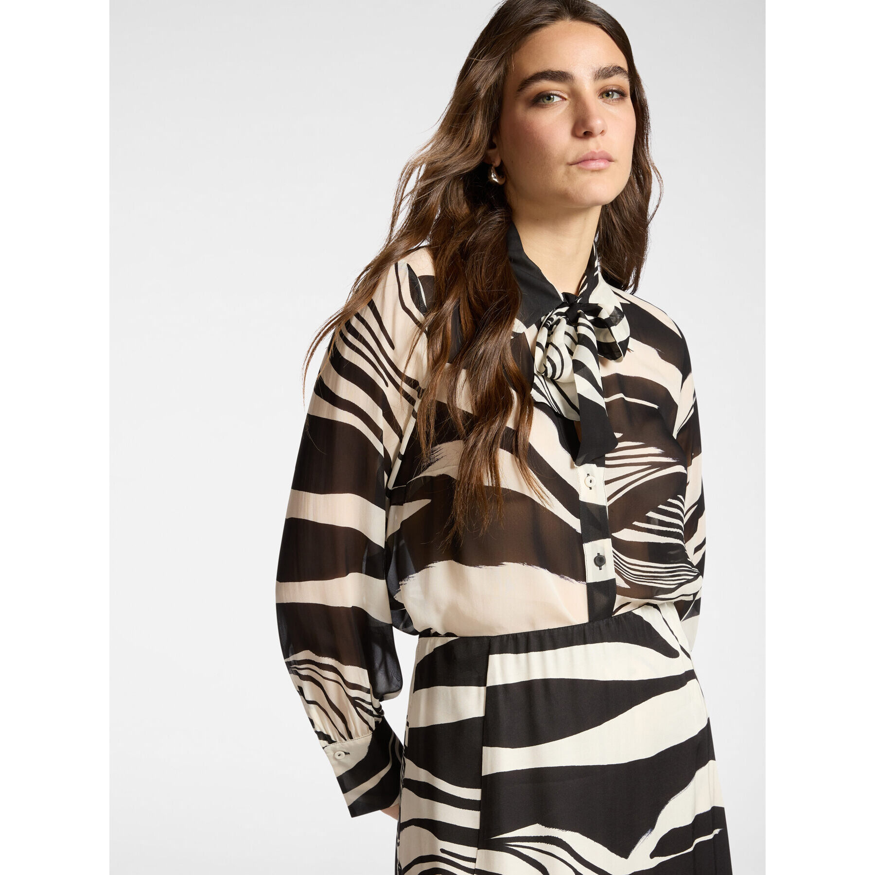 Elena Mirò - Camisa de georgette estampada con lazo - Negro