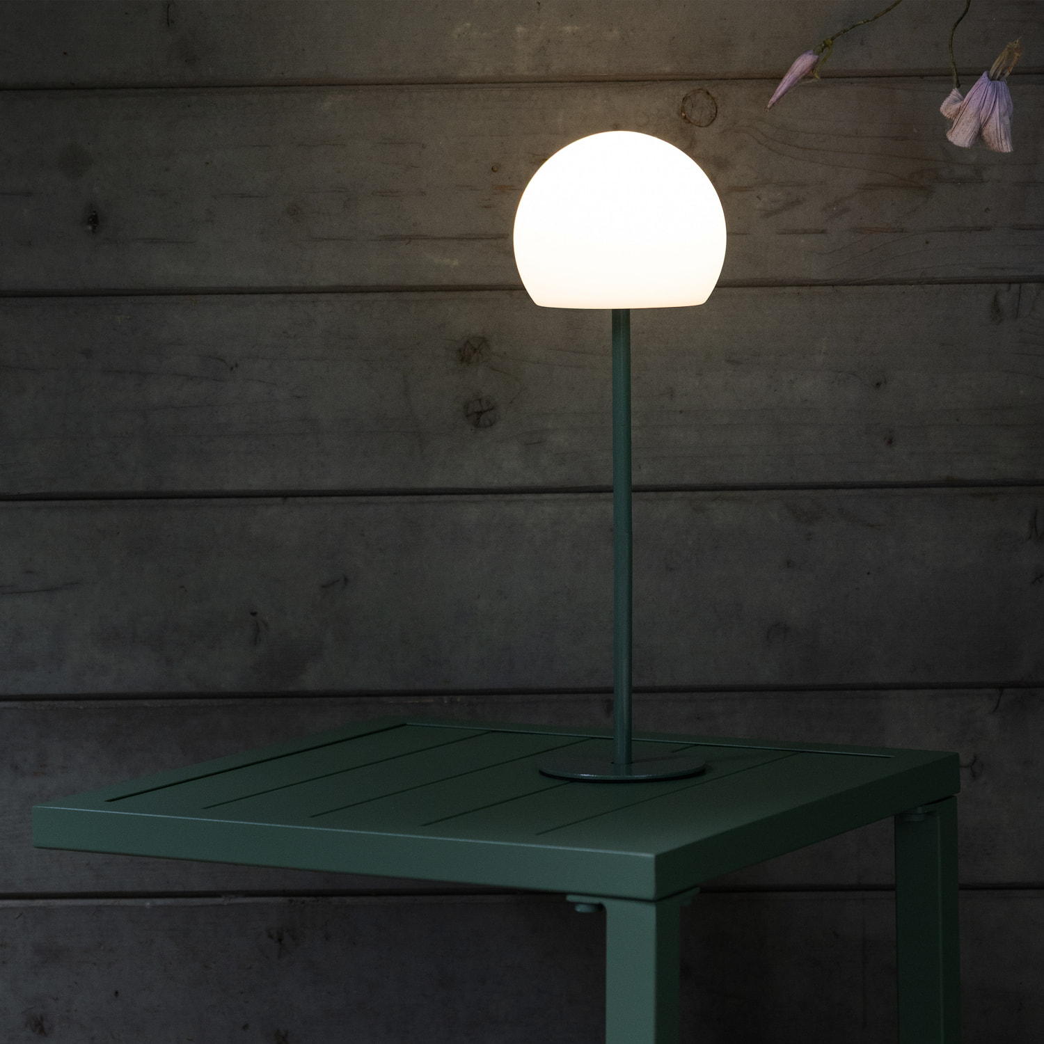 Lampe LED à poser verte ISIS