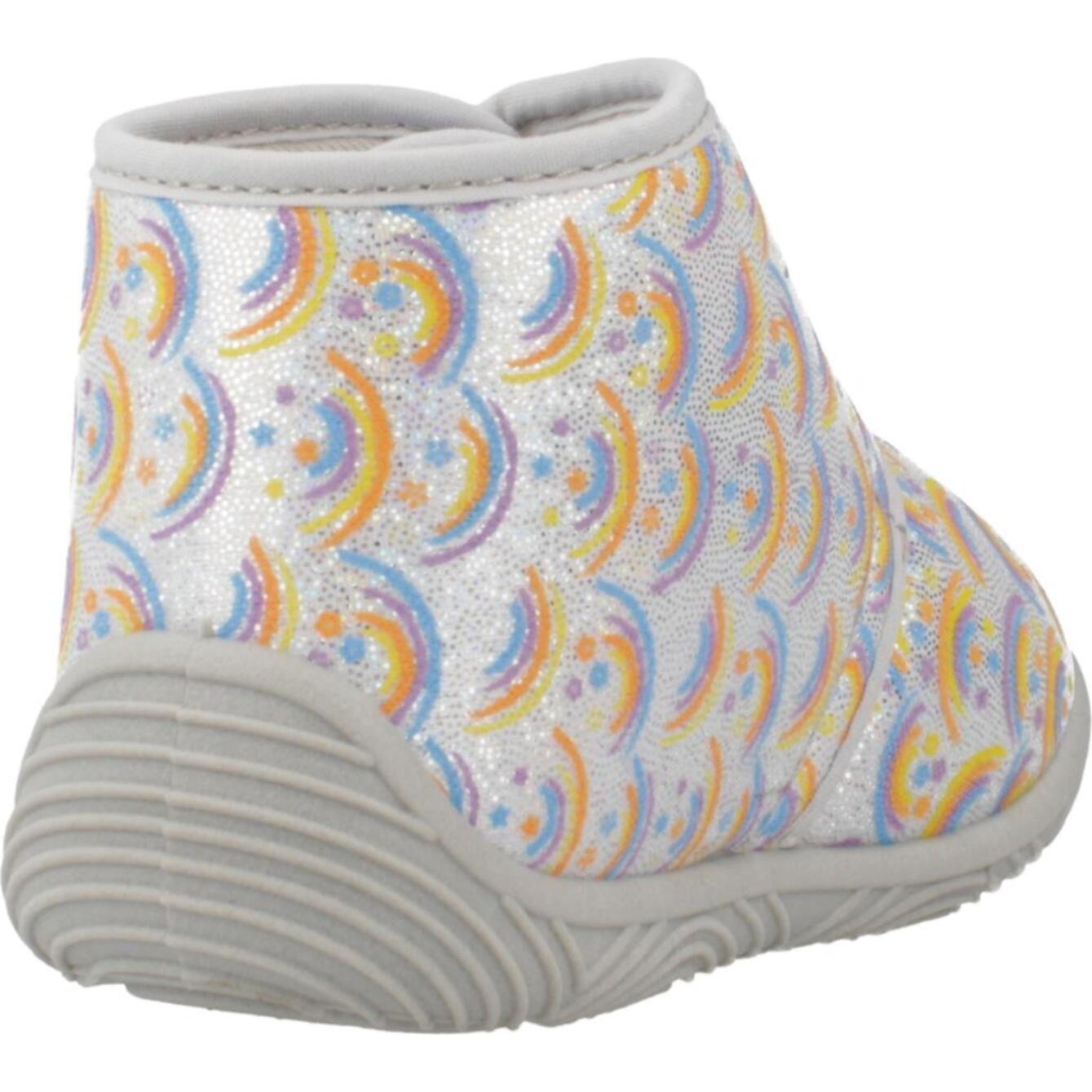 Zapatillas Hogar Niño de la marca CHICCO  modelo ANKLE BOOT TULIP GRIS