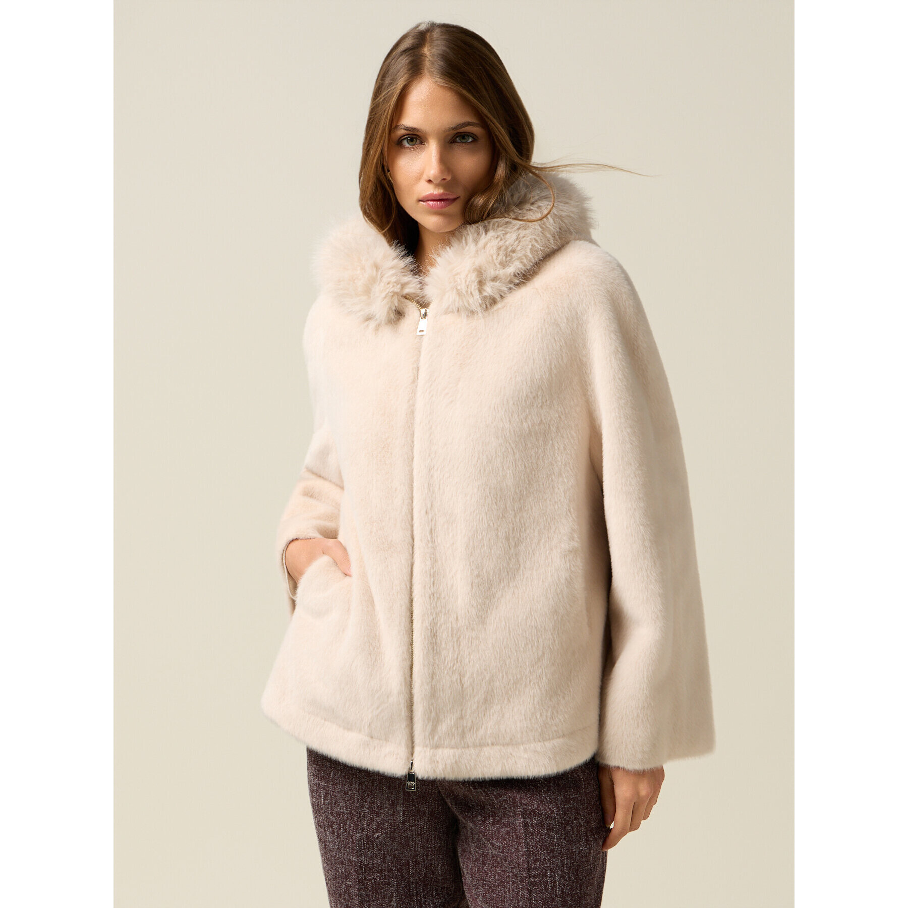 Oltre - Parka corto con cappuccio - Bianco