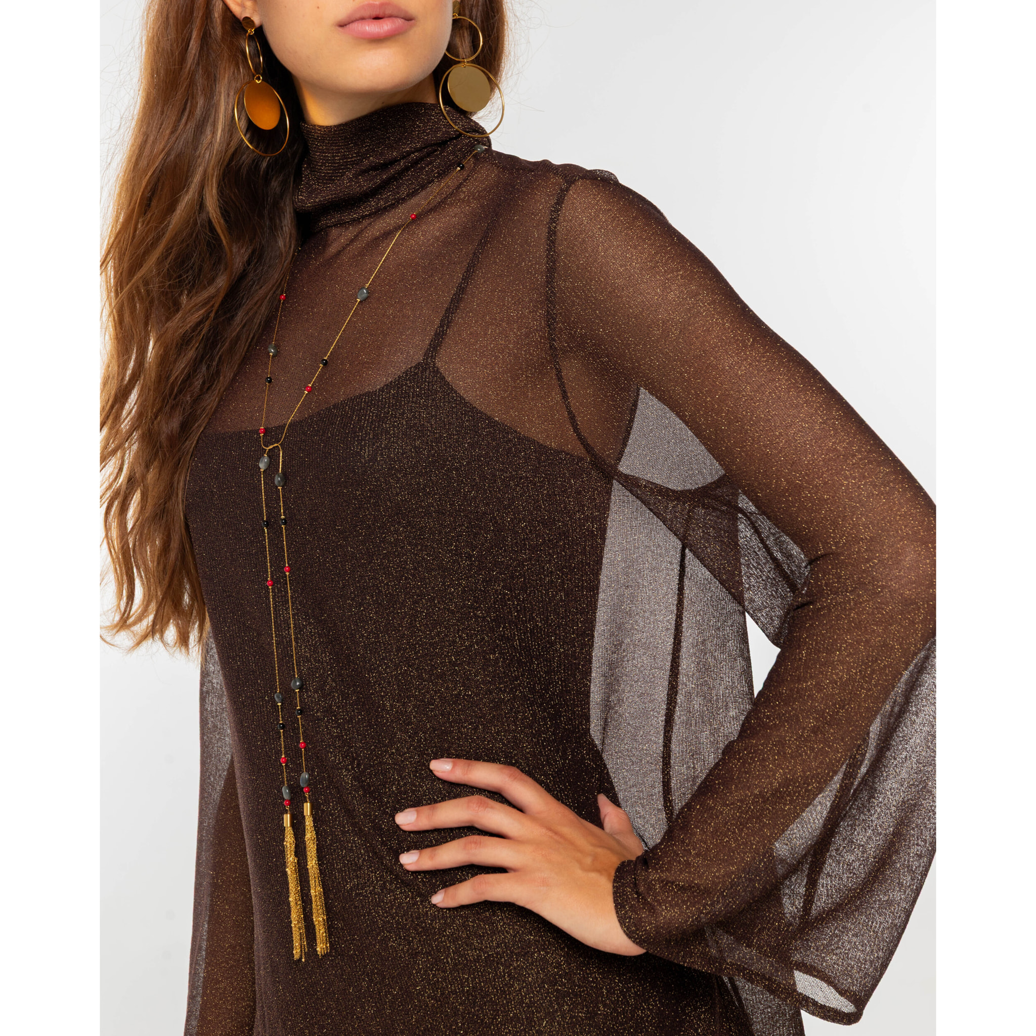 Vestido corto de tul con lurex y manga larga evasé de mujer