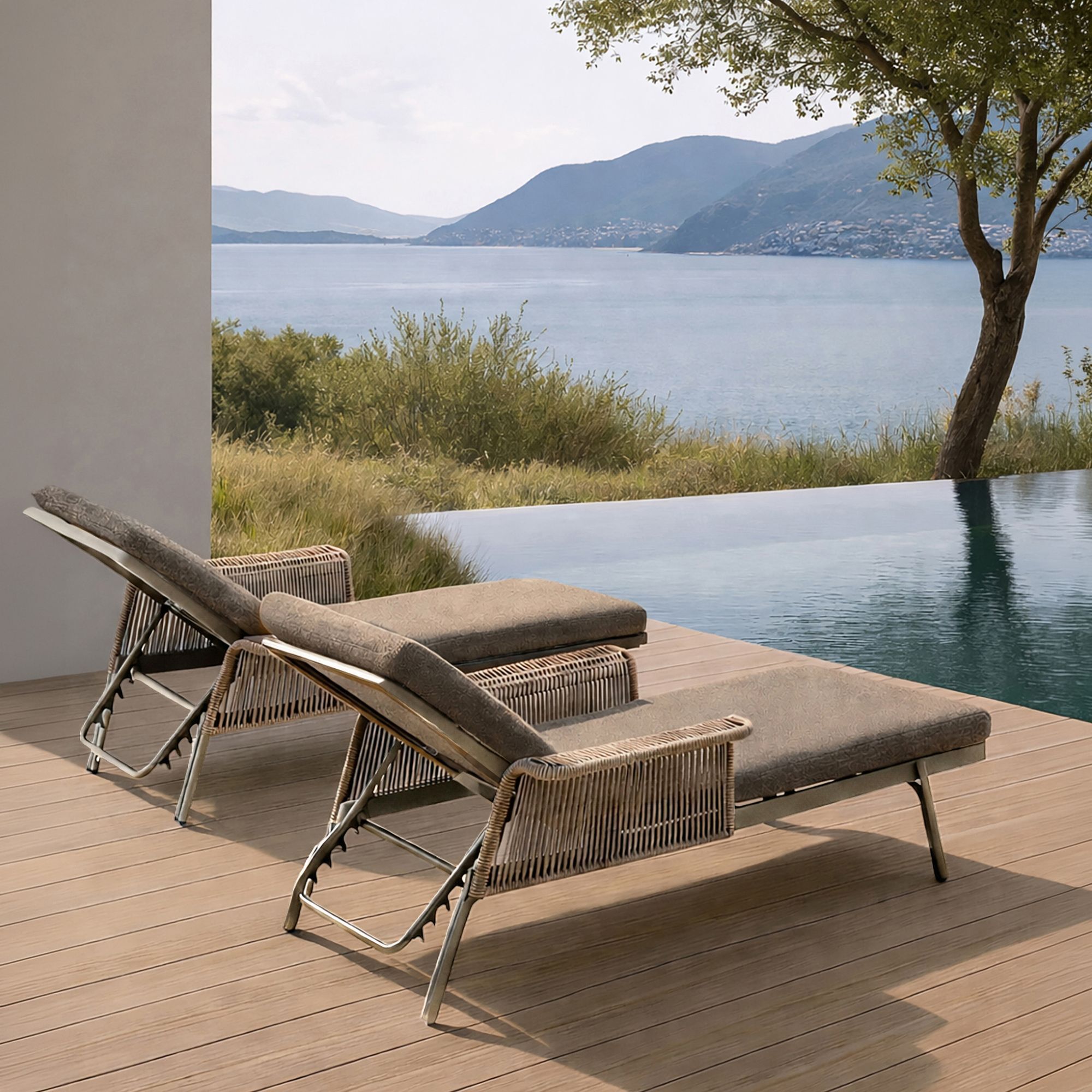 Lot de 2 chaises longues en aluminium et tissu moka MADRAGUE