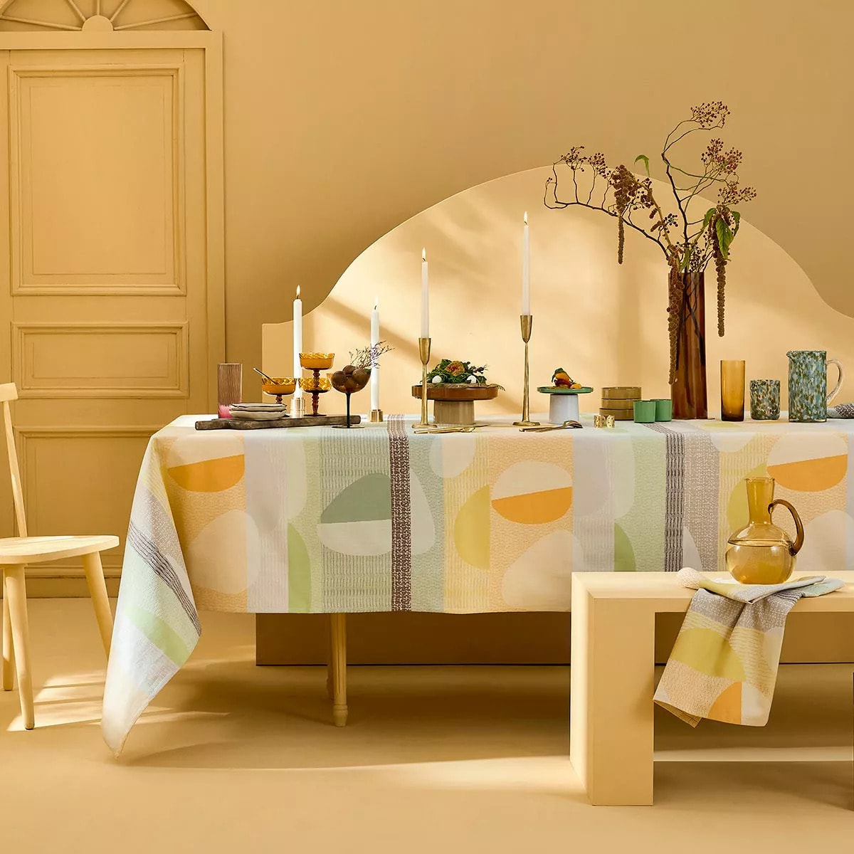 Nappe pur coton enduit 205 g/m² motif jacquard vert orange Mille galets terre cuite