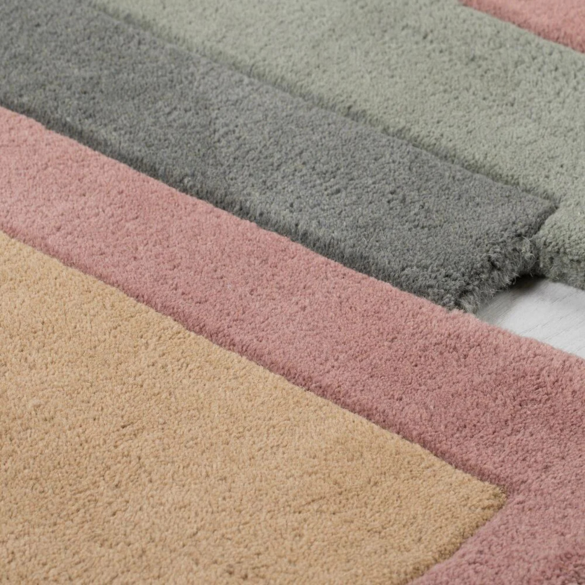 Tapis de couloir graphique en laine COLLAGE Pastel