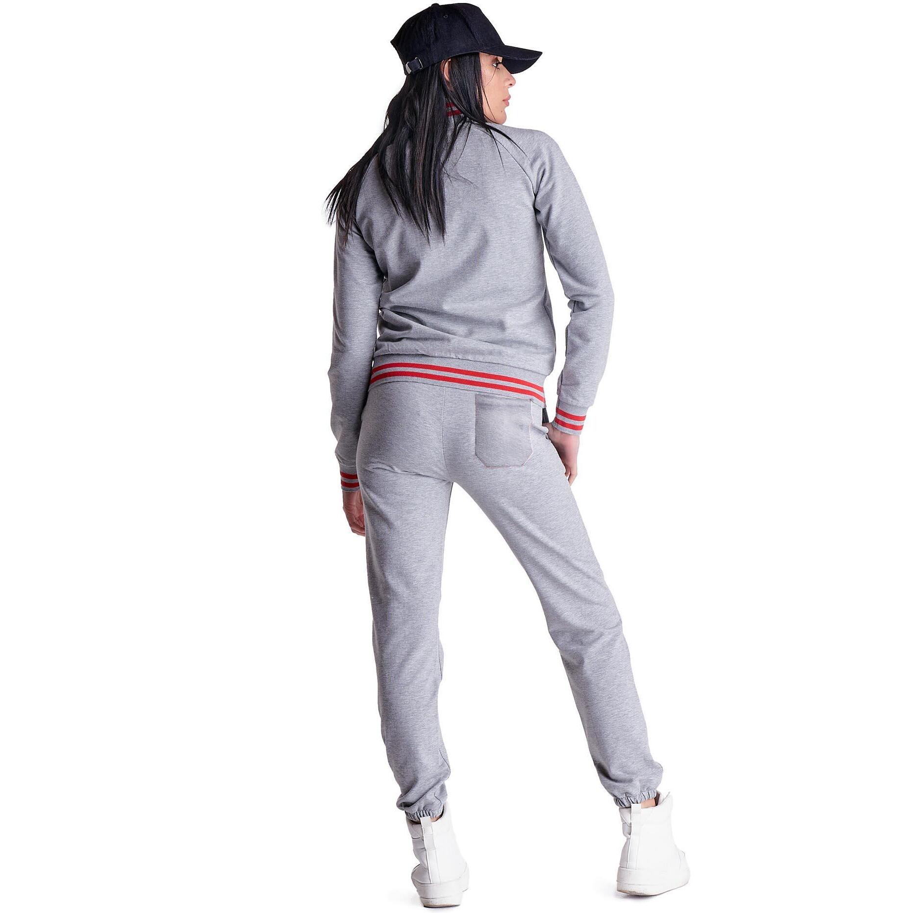 Chándal universitario para mujer