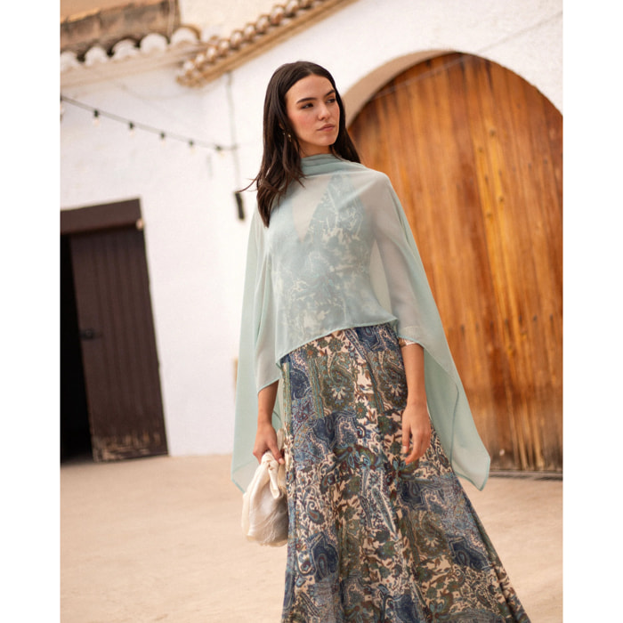 Echarpe de mujer elegante.