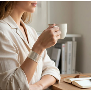 Pulsera brazalete "Alunizaje en plata"