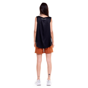 Camiseta de tirantes de raso para mujer en blanco y negro