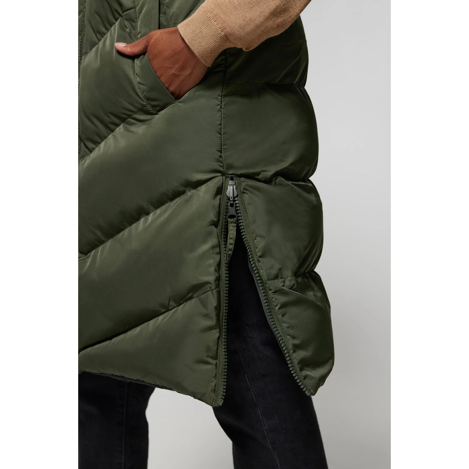 Gilet verde con cappuccio avvolgente e particolari Polo Club