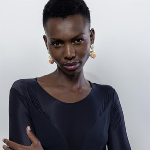 Pendientes Lux by Lux acabadoss en oro amarillo 18K